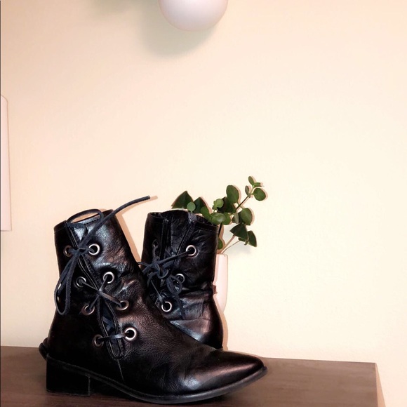 Free People Shoes - Black leather lace up boots🥰